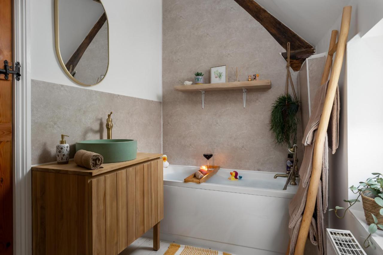 Stow On The Wold Scandi Chic Authentic Cottage Exterior foto